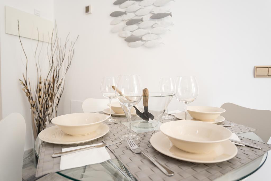 Plaza Picasso Apartment มาลากา ภายนอก รูปภาพ